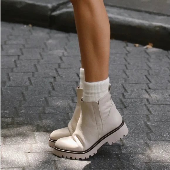 Nordstrom boots - water resistant - size 5.5 NEW - Picture 3 of 6